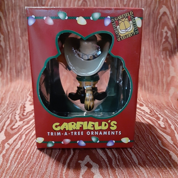 VINTAGE PAWS TRIM A TREE GARFIELD CHRISTMAS ORNAMENT COWBOY HAT AND CANDY CRANES - Picture 2 of 9